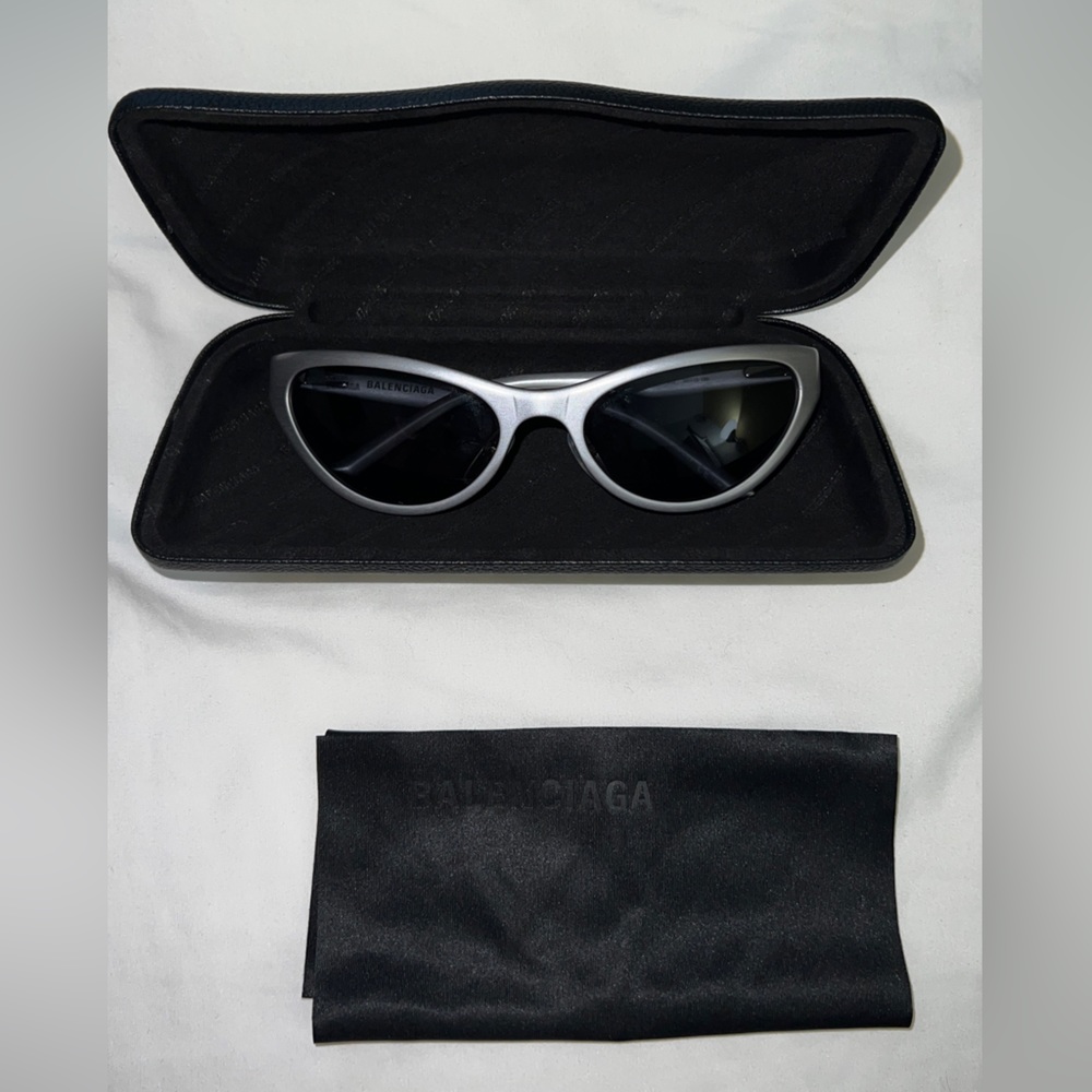 NWT NEW Balenciaga Silver BB0068s Metallic Cat Eye Sunglasses